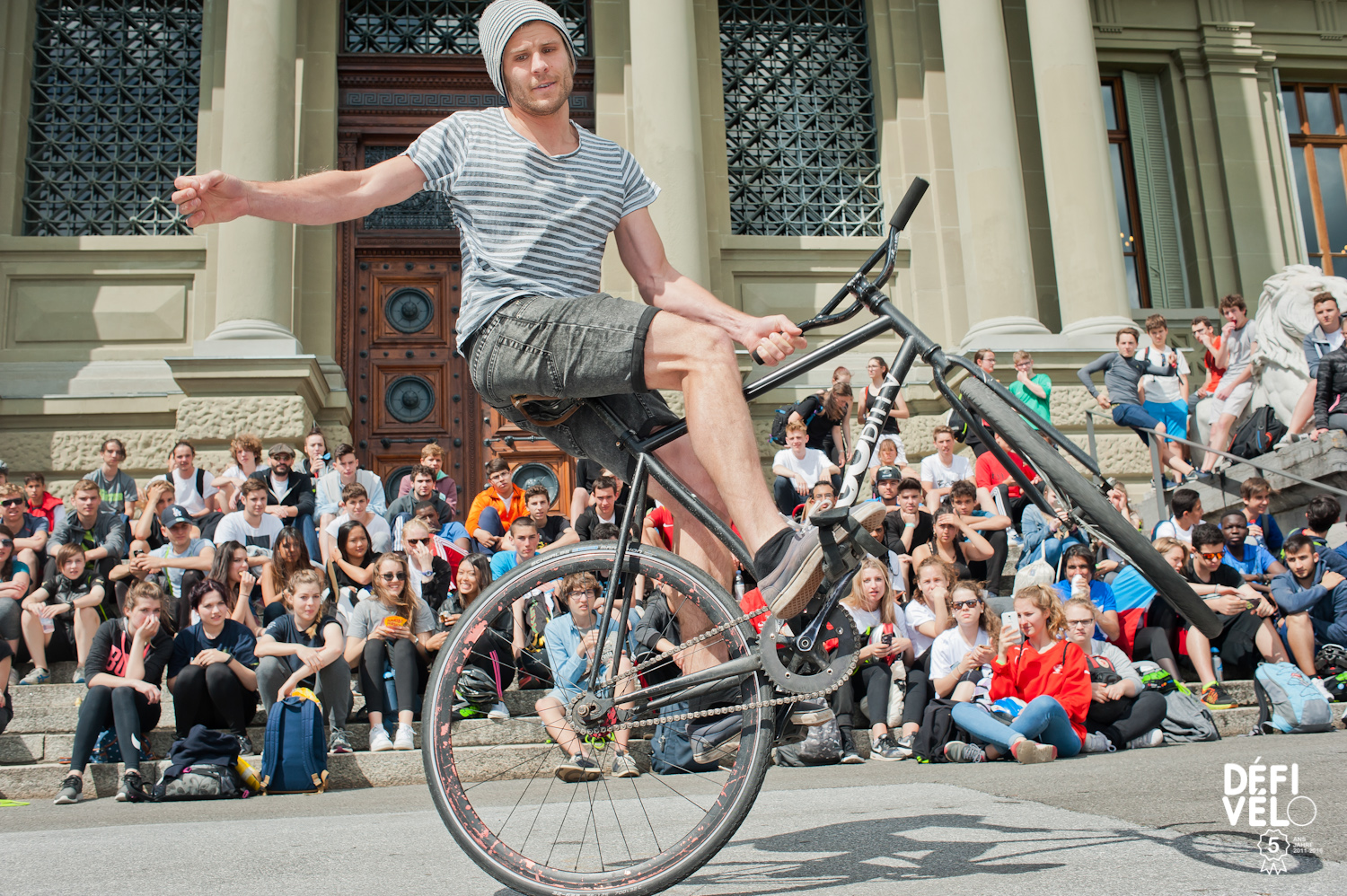 DV_F16_RHuck-95_edit1500