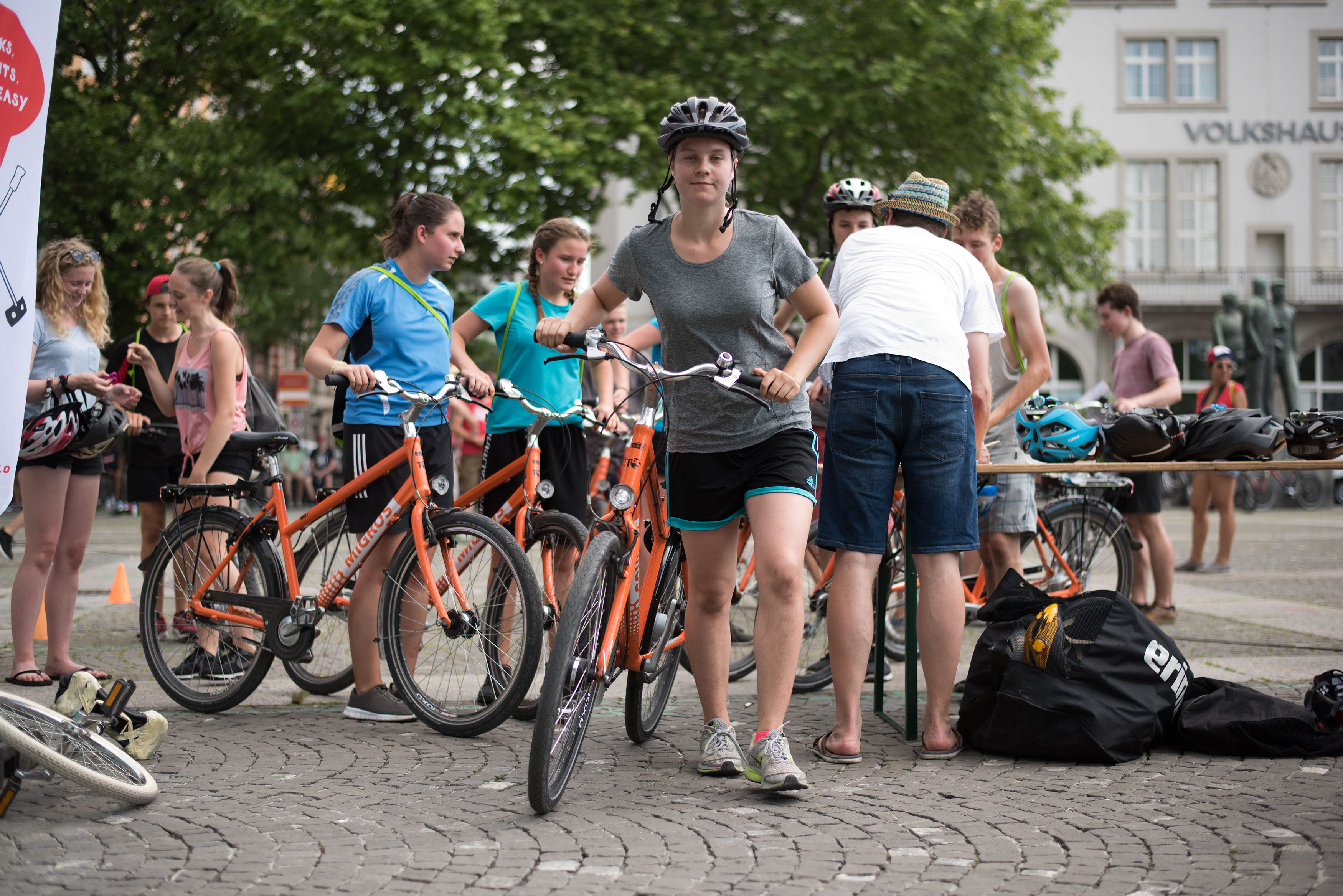 Zürich, mercredi 21 juin 2017. Helvetiaplatz et environs. Finale Suisse Allemande de DEFI Vélo. Copyright © Marius Affolter 2017